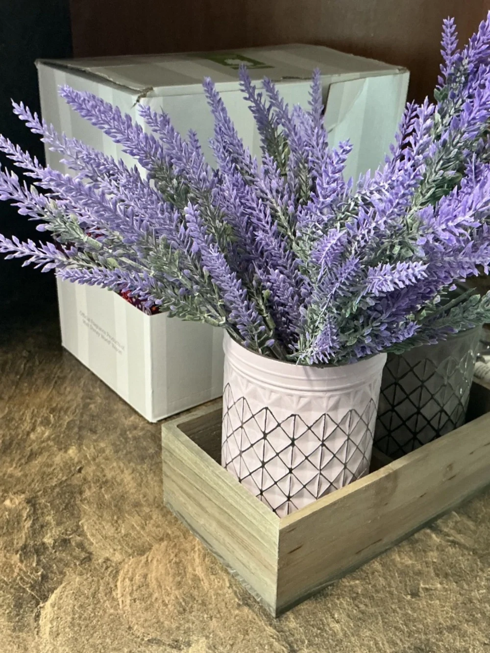 Scentsy Lavender Bouquet Warmer - New